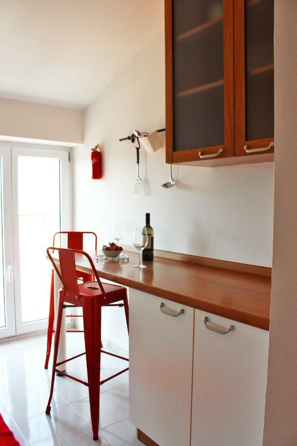 Apartamento Sunny Corner In City Center With Free Parking Pula Exterior foto